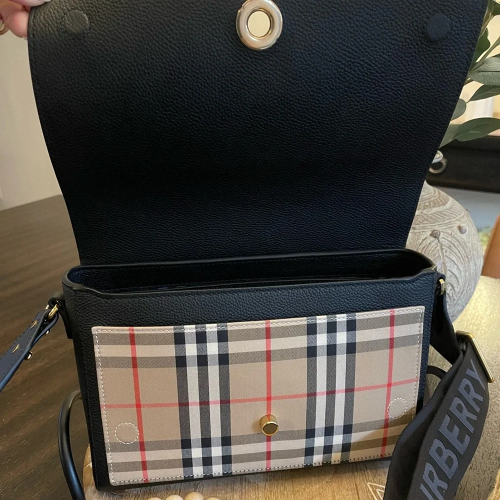 Burberry Archive Black Calf Leather & Check Note Adjustable Crossbody - Picture 14 of 16